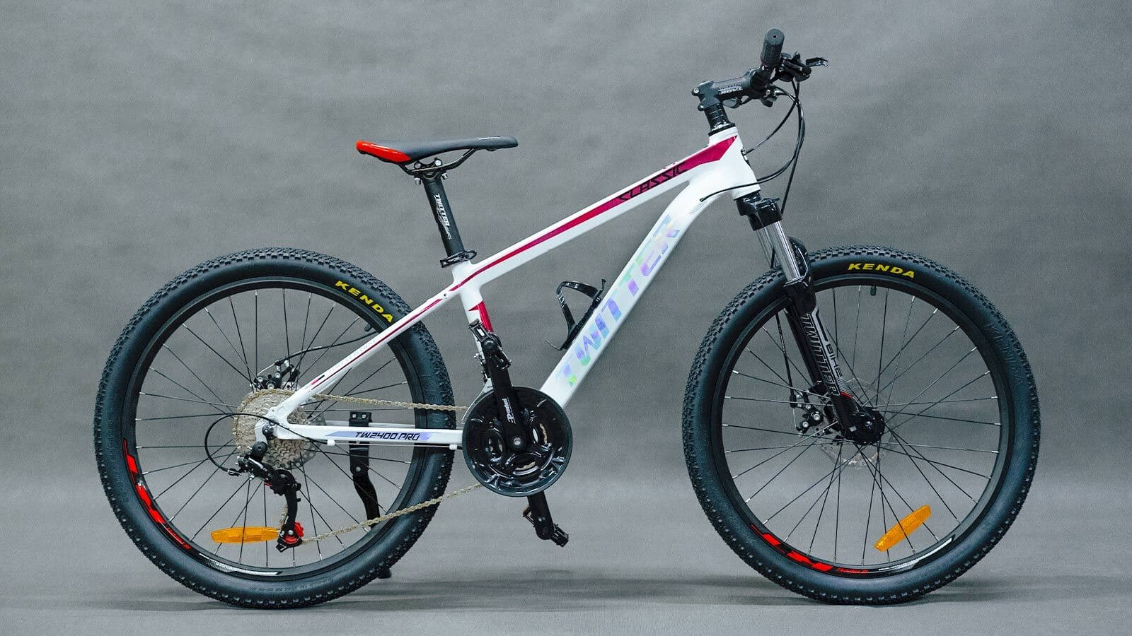 TWITTER TW2400pro 24" белый